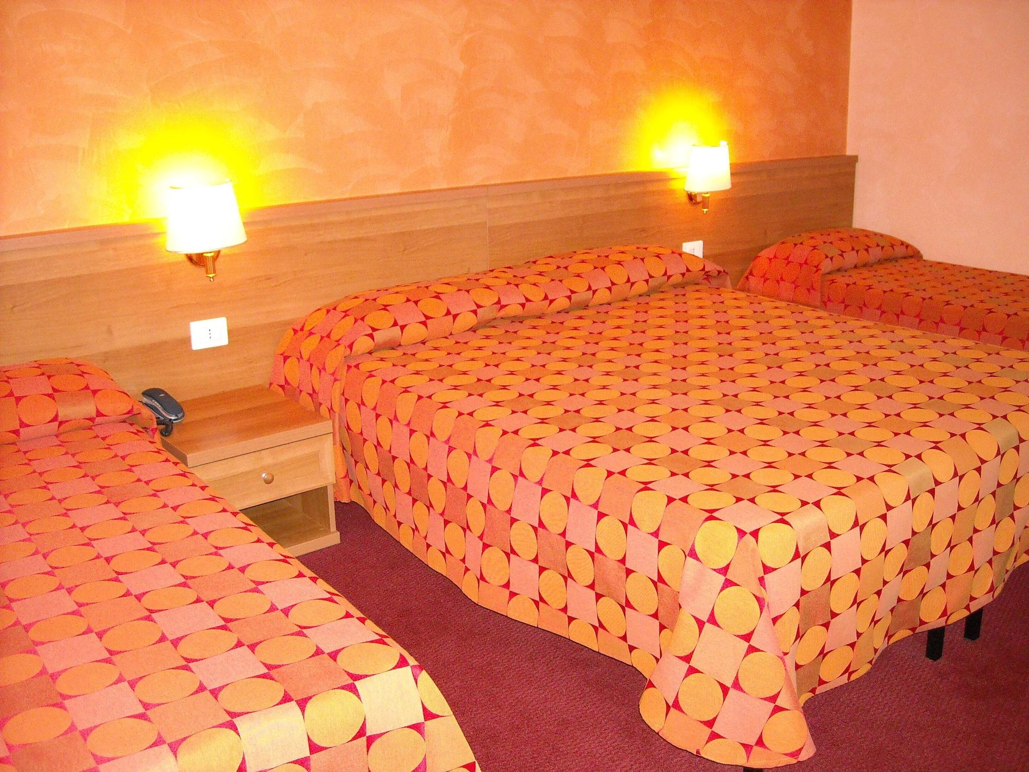 New Morpheus Rooms Roma Eksteriør bilde